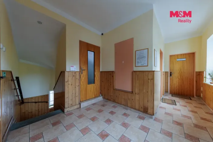 Prodej skladu, Karlovy Vary - Stará Role, 900 m2
