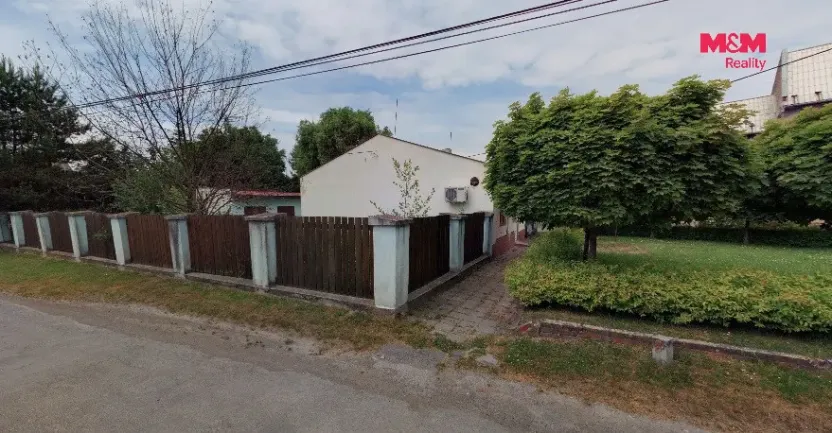 Prodej rodinného domu, Rusín, 450 m2