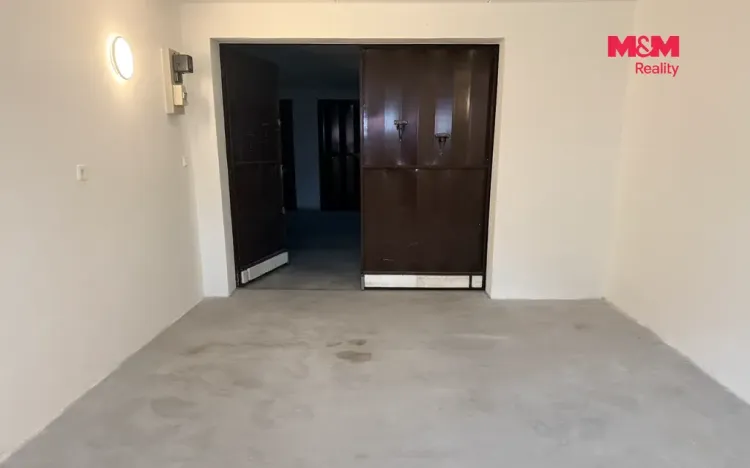 Prodej garáže, Kroměříž, Albertova, 19 m2