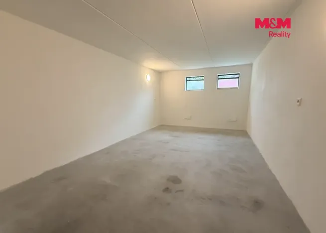 Prodej garáže, Kroměříž, Albertova, 19 m2