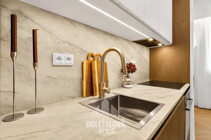 Prodej bytu 2+kk, Praha - Břevnov, Patočkova, 36 m2