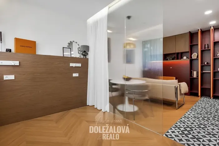 Prodej bytu 2+kk, Praha - Břevnov, Patočkova, 36 m2