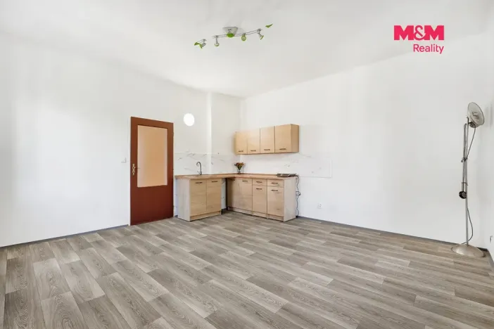 Prodej bytu 1+1, Jablonec nad Nisou, Souběžná, 49 m2