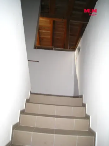 Prodej obchodního prostoru, Frenštát pod Radhoštěm, nám. Míru, 900 m2