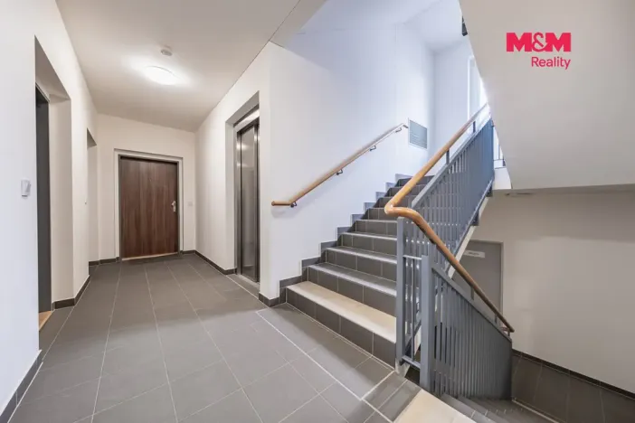 Prodej bytu 2+kk, Praha - Hostivař, Arnošta Staňka, 46 m2