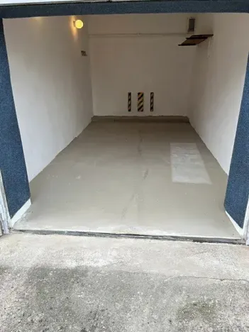 Pronájem bytu 3+1, Praha, V rovinách, 82 m2