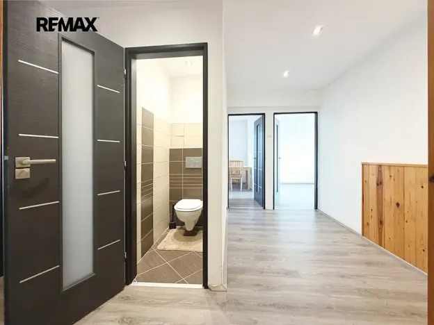 Prodej bytu 4+1, Deštná, U hřiště, 86 m2