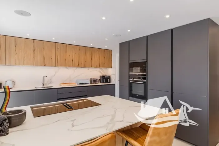 Prodej bytu 5+kk, Marbella, Španělsko, 180 m2