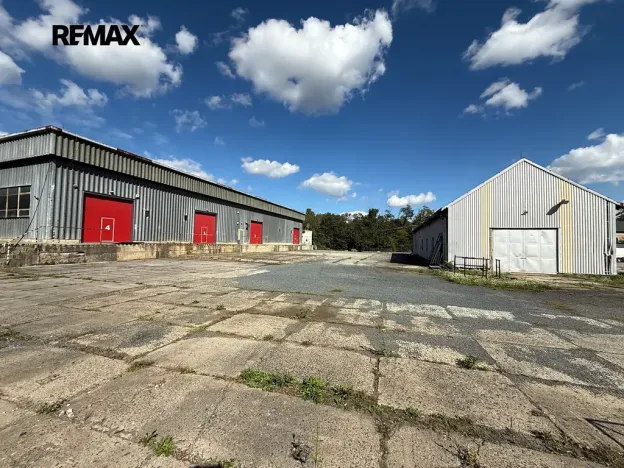 Pronájem skladu, Veleň, K Cihelně, 1100 m2