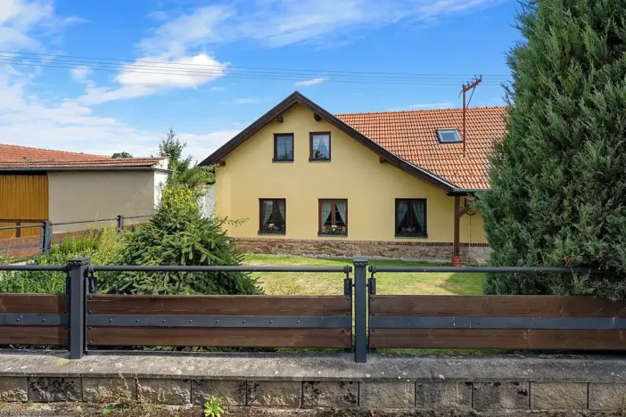 Prodej vícegeneračního domu, Pelhřimov, 300 m2