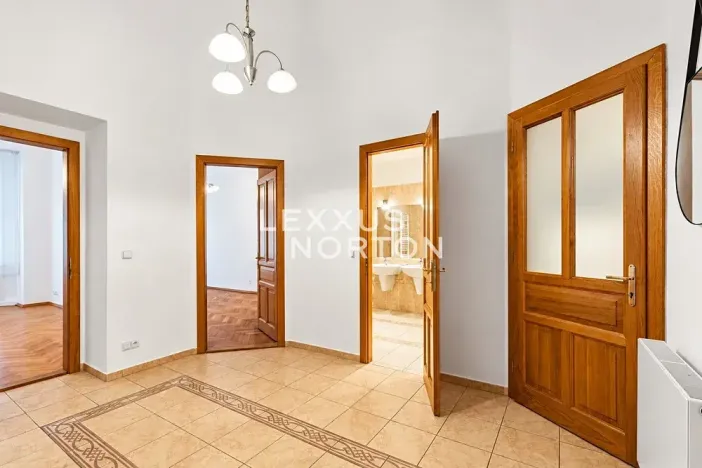 Pronájem bytu 3+1, Praha - Staré Město, Bílkova, 94 m2