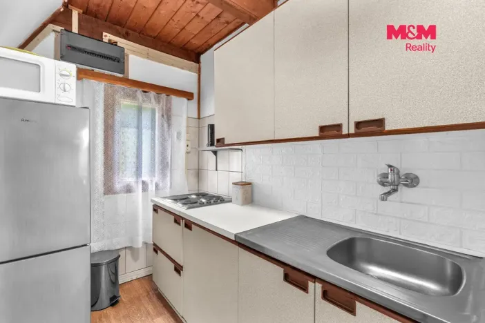 Prodej chaty, Pastviny, 70 m2