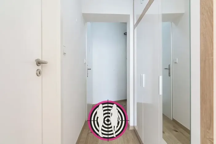 Pronájem bytu 1+kk, Praha - Hostivař, Hornoměcholupská, 22 m2