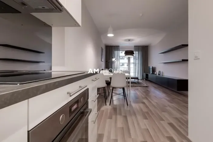 Pronájem bytu 2+kk, Praha - Strašnice, Zvěřinova, 61 m2