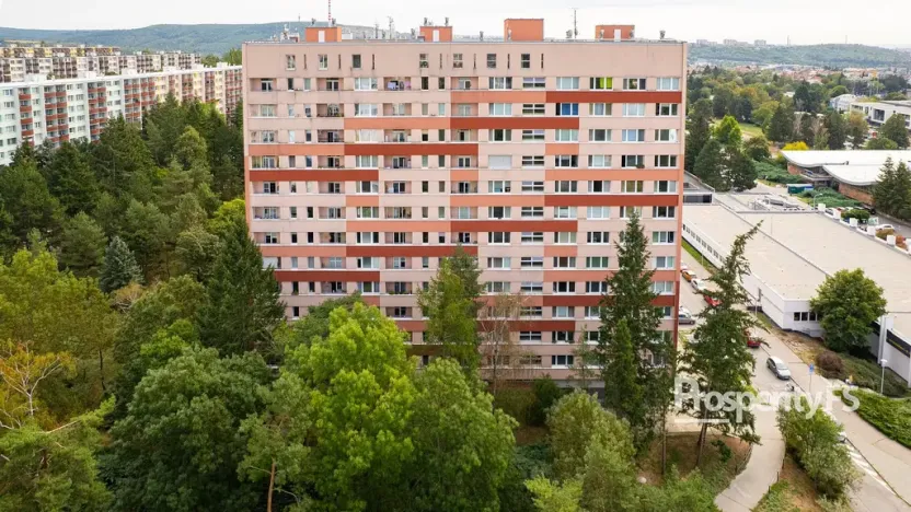 Prodej bytu 1+1, Brno - Lesná, Halasovo náměstí, 30 m2
