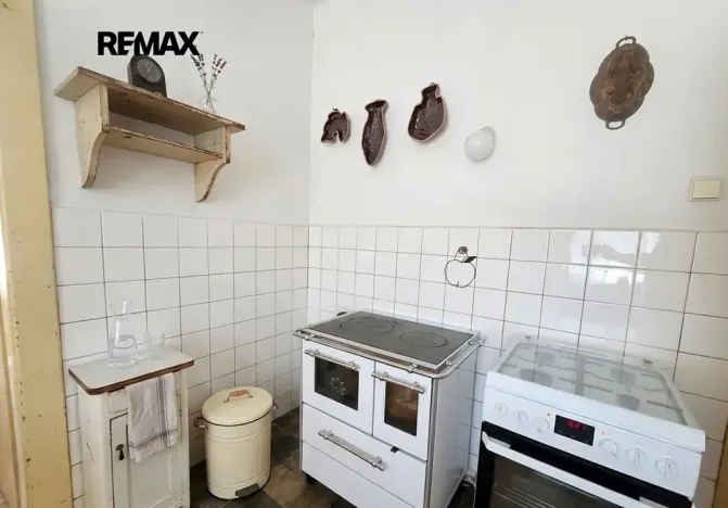 Prodej rodinného domu, Běleč, 200 m2