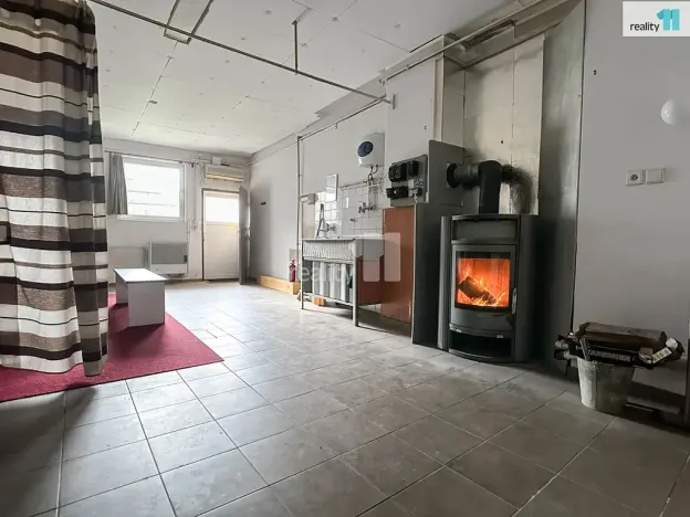 Prodej komerční nemovitosti, Chvalčov, Svornosti, 62 m2