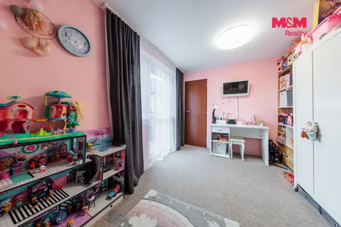 Prodej rodinného domu, Nová Role, Chodovská, 160 m2
