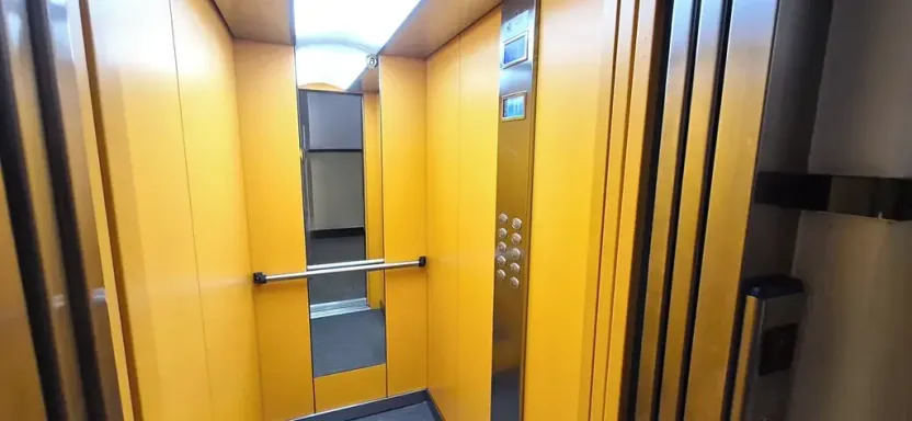 Prodej bytu 1+kk, Praha - Vinohrady, Šrobárova, 20 m2