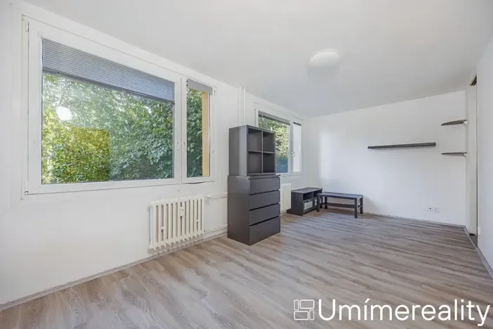 Prodej bytu 1+kk, Praha - Kobylisy, Jelínkova, 32 m2
