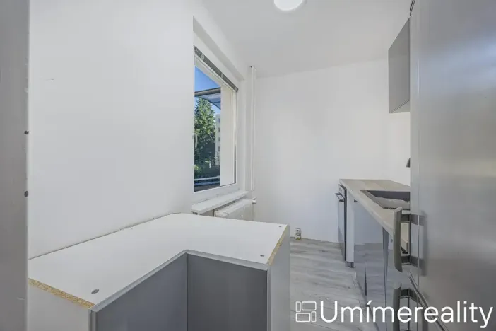 Prodej bytu 1+kk, Praha - Kobylisy, Jelínkova, 32 m2