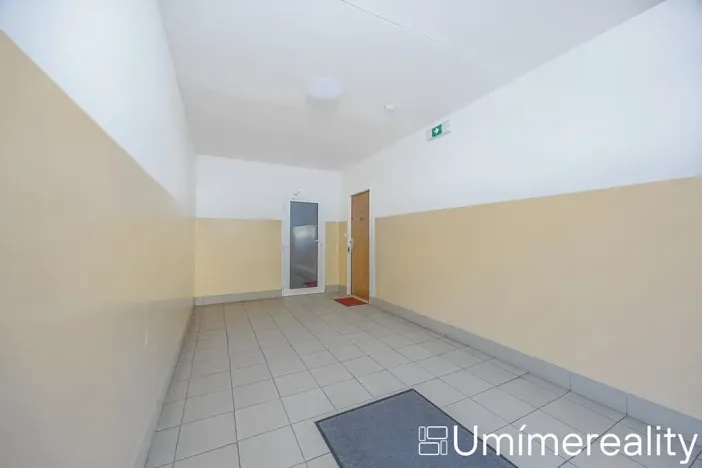 Prodej bytu 1+kk, Praha - Kobylisy, Jelínkova, 32 m2