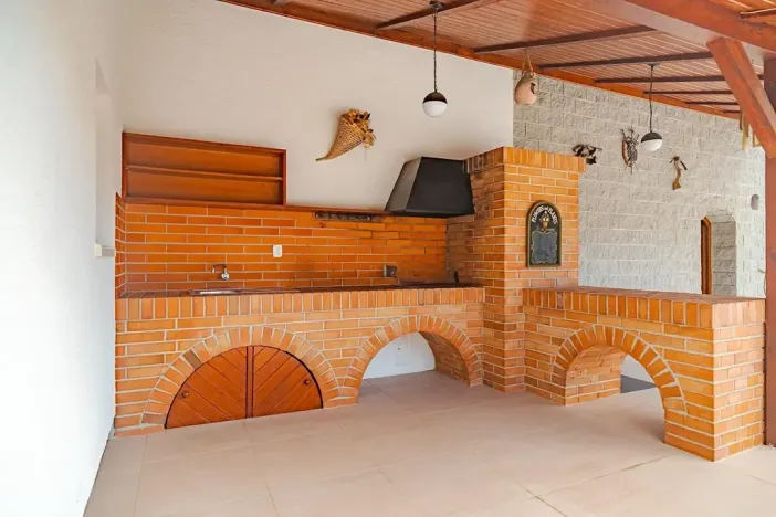 Pronájem rodinného domu, Benátky, 241 m2
