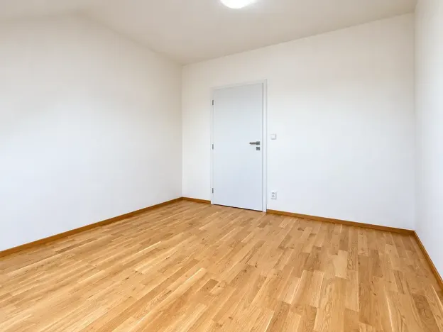 Pronájem bytu 2+1, Praha - Žižkov, Milíčova, 53 m2