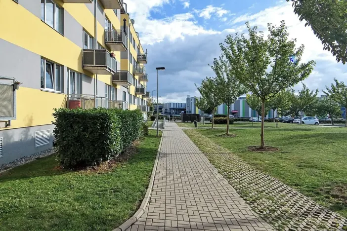 Prodej bytu 1+kk, Kladno, Jaroslava Holečka, 36 m2