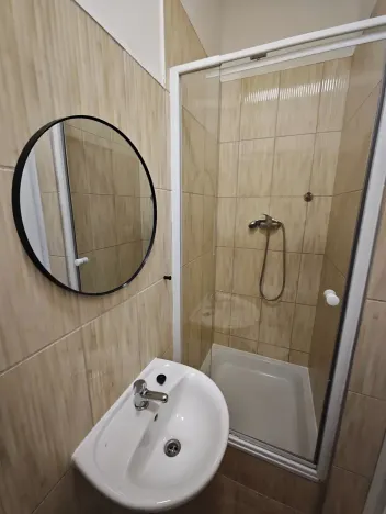 Pronájem bytu 1+kk, Praha - Hlubočepy, Na Zlíchově, 17 m2