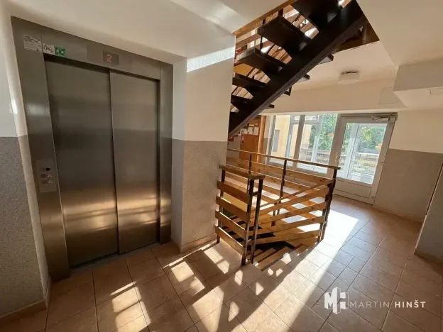 Pronájem bytu 2+kk, Praha - Hlubočepy, Devonská, 49 m2