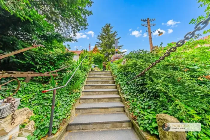Prodej rodinného domu, Praha - Smíchov, Pod lipkami, 210 m2
