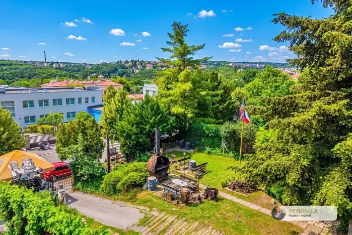 Prodej rodinného domu, Praha - Smíchov, Pod lipkami, 210 m2