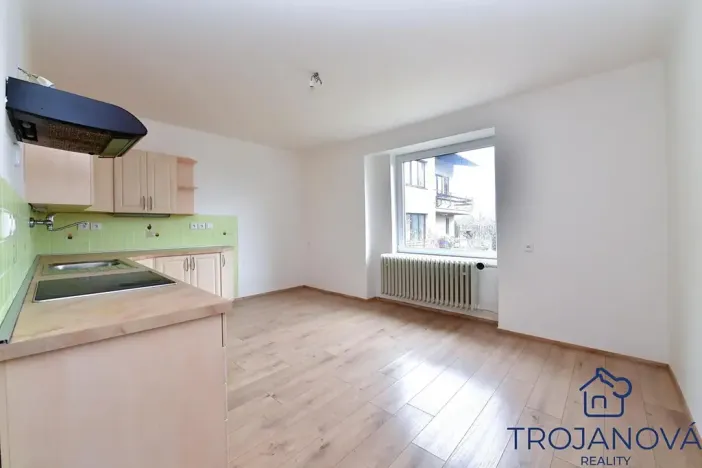 Pronájem rodinného domu, Benešov, Nezvalova, 250 m2