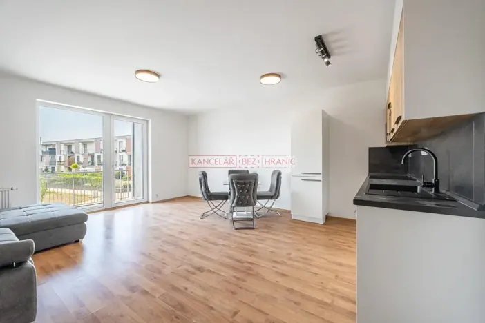 Pronájem bytu 1+kk, Brandýs nad Labem-Stará Boleslav, Táhlá, 45 m2