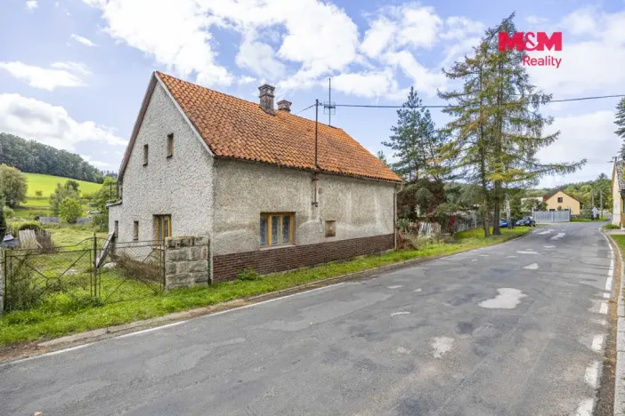 Prodej rodinného domu, Šárovcova Lhota, 160 m2