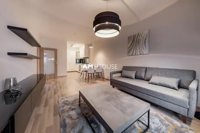 Prodej bytu 2+kk, Praha - Strašnice, Zvěřinova, 61 m2