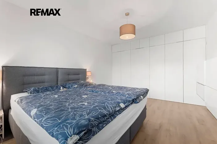 Pronájem bytu 5+kk, Říčany, Táborská, 199 m2