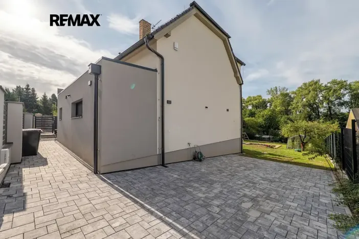 Pronájem bytu 5+kk, Říčany, Táborská, 199 m2