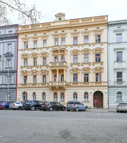 Prodej bytu 3+kk, Praha - Karlín, Peckova, 93 m2