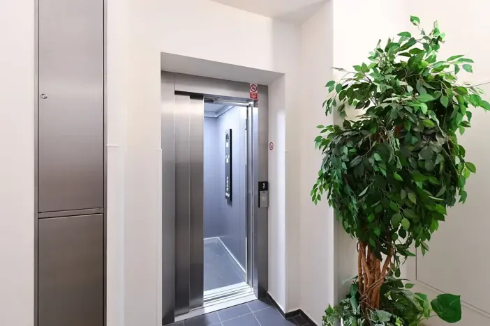 Prodej bytu 3+kk, Praha - Karlín, Peckova, 93 m2
