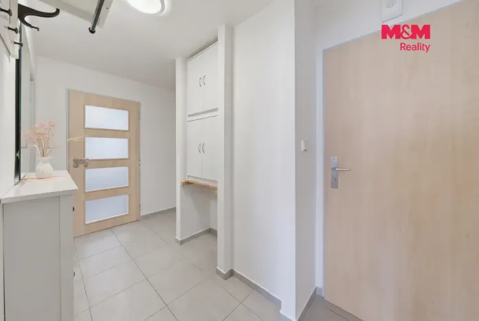 Prodej bytu 2+1, Kladno, Helsinská, 57 m2