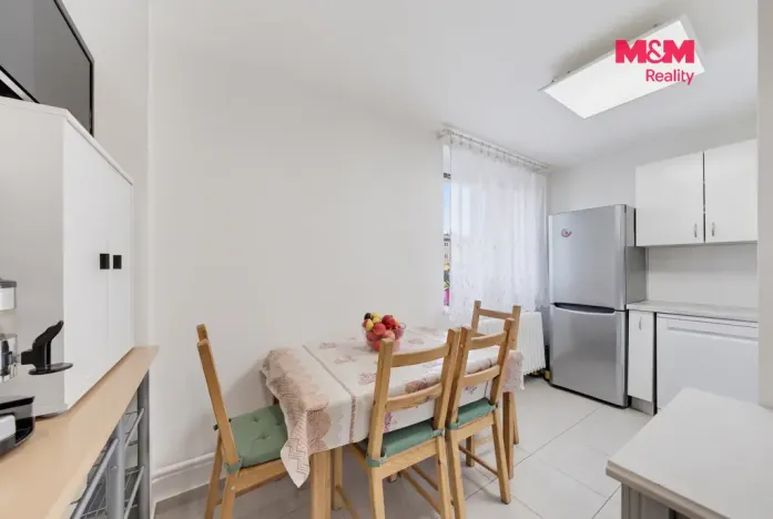 Prodej bytu 2+1, Kladno, Helsinská, 57 m2