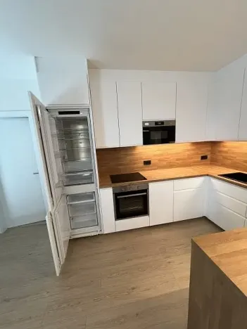 Pronájem bytu 3+kk, Praha - Řeporyje, Haenkeho, 80 m2
