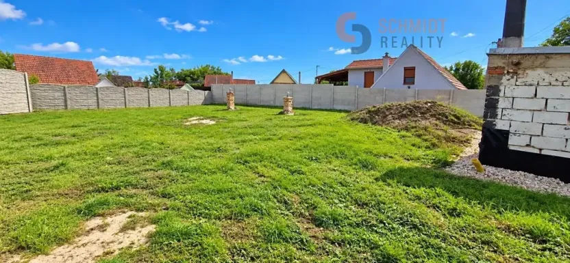 Prodej pozemku pro bydlení, Březí, 750 m2