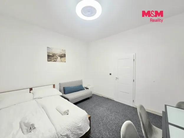 Prodej bytu 2+1, Praha - Nové Město, Soukenická, 30 m2