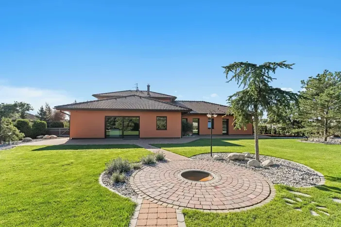 Prodej rodinného domu, Velké Přítočno, Sluneční, 350 m2