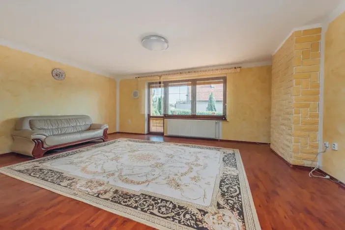Prodej rodinného domu, Sobětuchy, 240 m2