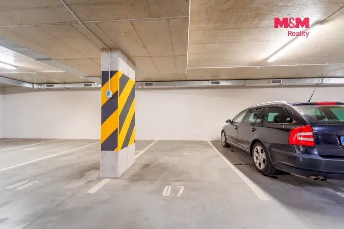 Pronájem bytu 3+kk, Plzeň - Jižní Předměstí, Poděbradova, 79 m2