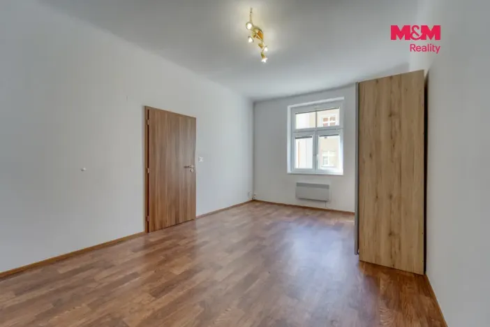 Pronájem bytu 2+kk, Plzeň - Jižní Předměstí, Čechova, 52 m2